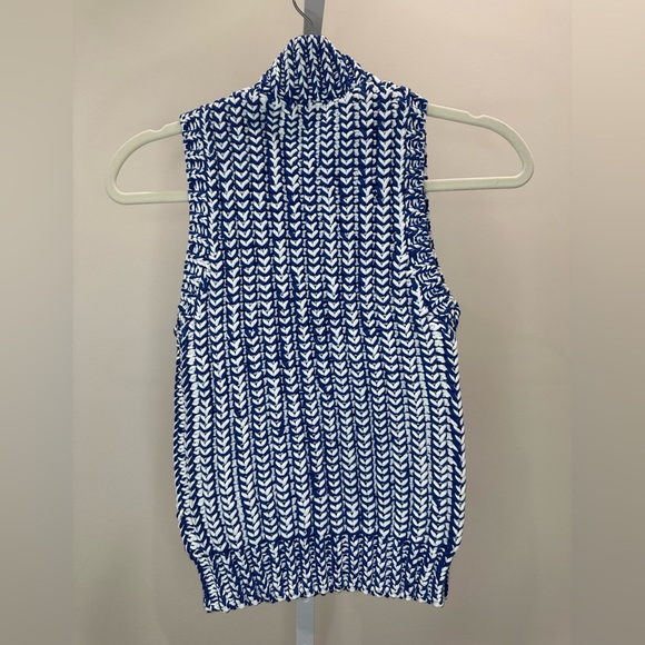 Alice + Olivia Tomi Chunky Knit Sleeveless Sweater Blue & White Size XS NWT - Picture 6 of 8